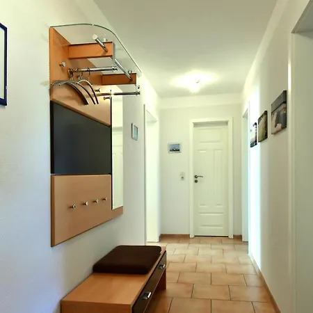 Carpe Diem, Fw 5 Apartment